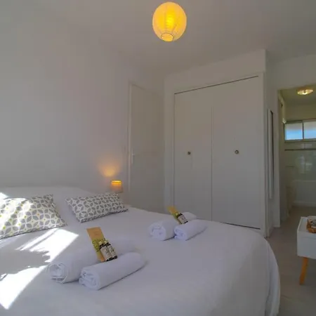 Apartment Le Republique By Apirent #balcon #climatisation #parking Cannes