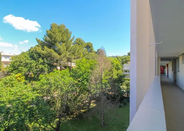 Le Republique By Apirent #balcon #climatisation #parking * Cannes